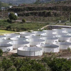 成都玻璃鋼水箱生產(chǎn)廠家 定制10-1000立方成品水箱