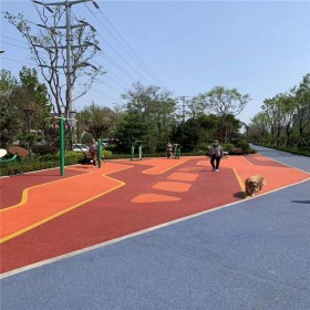 曲靖市 生態(tài)透水混凝土 操場彩色混凝土 c25耐磨混凝土 材料生產(chǎn)廠家直銷